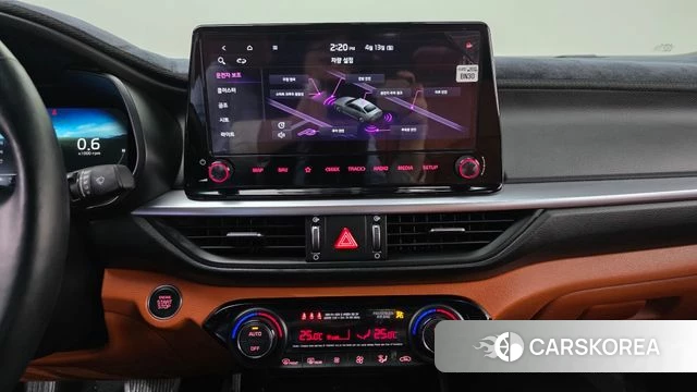 Kia The New K3 2nd generation 2021 Белый из Кореи, фото 3