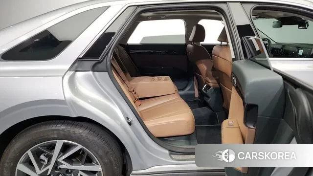 Hyundai Grandeur (GN7) 2023 Серебряный из Кореи, фото 3