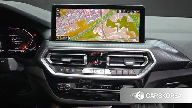 BMW X4 (G02) 2023 Белый из Кореи, фото 3