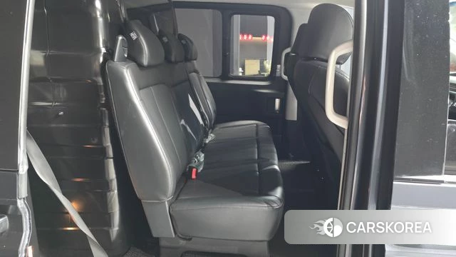 Hyundai Staria 2022 Серый из Кореи, фото 3