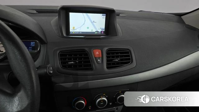 Renault Korea (Samsung) SM3 Neo 2019 Серый из Кореи, фото 3