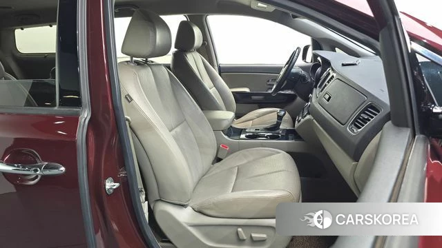 Kia The New Carnival 2019 Коричневый из Кореи, фото 3