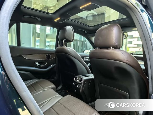 Mercedes-Benz GLC 2023 Черный из Китая, фото 3