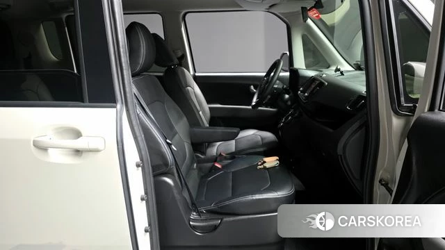 Kia The New Kia Ray 2024 Жемчужный цвет из Кореи, фото 3