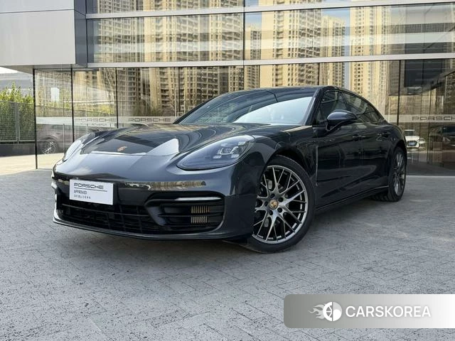 Porsche Panamera 2023 Темно-серый из Китая, фото 3