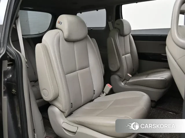 Kia The New Carnival 2018 Серый из Кореи, фото 3
