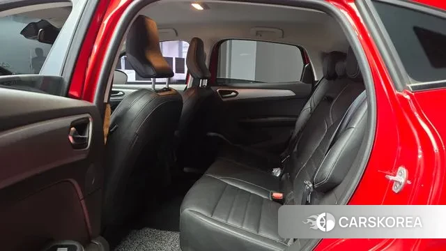 Renault Korea (Samsung) XM3 2023 Красный из Кореи, фото 3