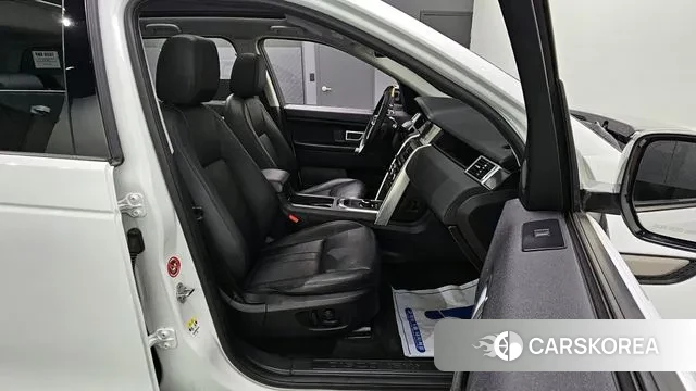 Land Rover Discovery Sports 2019 Белый из Кореи, фото 3