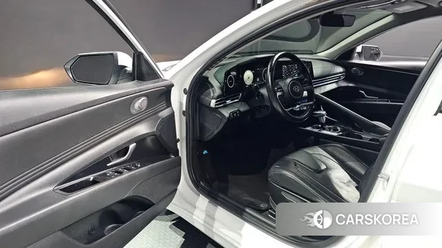 Hyundai Avante Hybrid (CN7) 2020 Белый из Кореи, фото 3