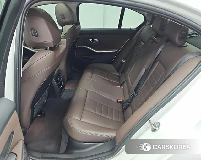 BMW 3 Series (G20) 2022 Белый из Кореи, фото 3