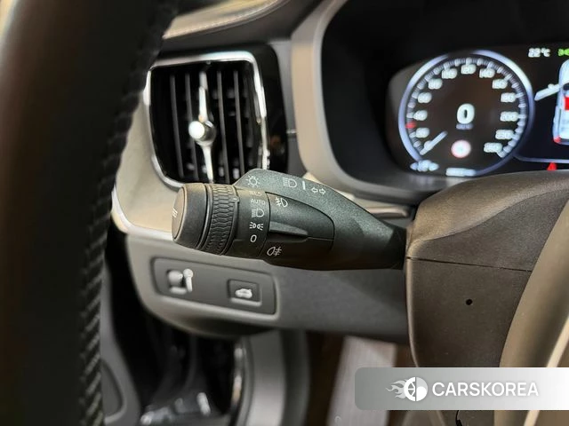 Volvo XC60 second Generation 2020 Черный из Кореи, фото 3