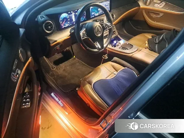 Mercedes-Benz E-Class W213 2022 Серебряный из Кореи, фото 3