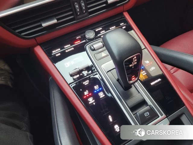 Porsche Cayenne (PO536) 2022 Серебристо-серый из Кореи, фото 3