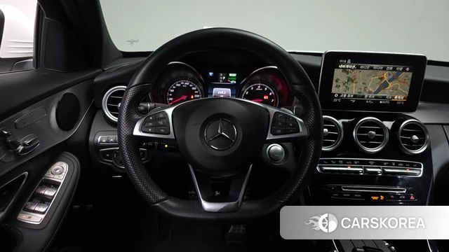 Mercedes-Benz C-Class W205 2018 Белый из Кореи, фото 3