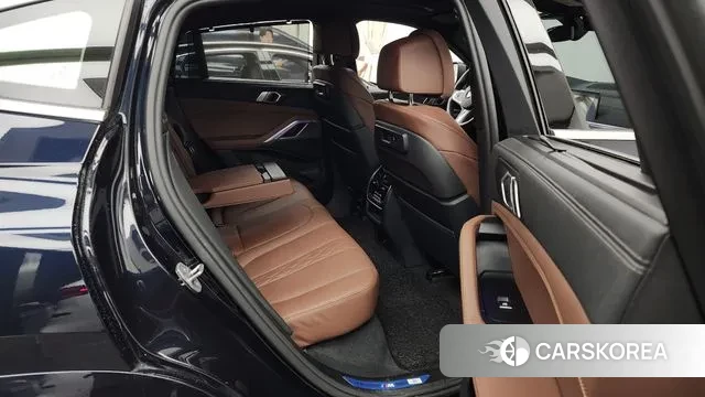 BMW X6 (G06) 2022 Черный из Кореи, фото 3