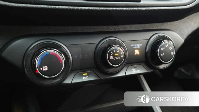 Kia The New K3 2nd generation 2022 Серебристо-серый из Кореи, фото 3