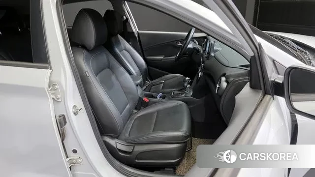 Hyundai Kona 2018 Белый из Кореи, фото 3