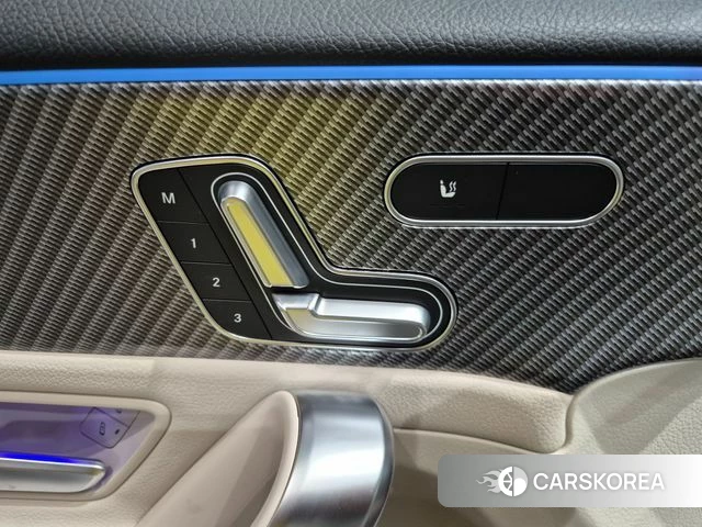 Mercedes-Benz A-Class W177 2025 Белый из Кореи, фото 3