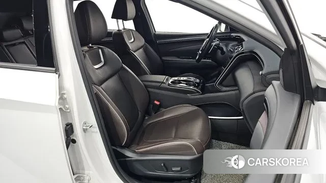 Hyundai Tucson (NX4) 2022 Белый из Кореи, фото 3