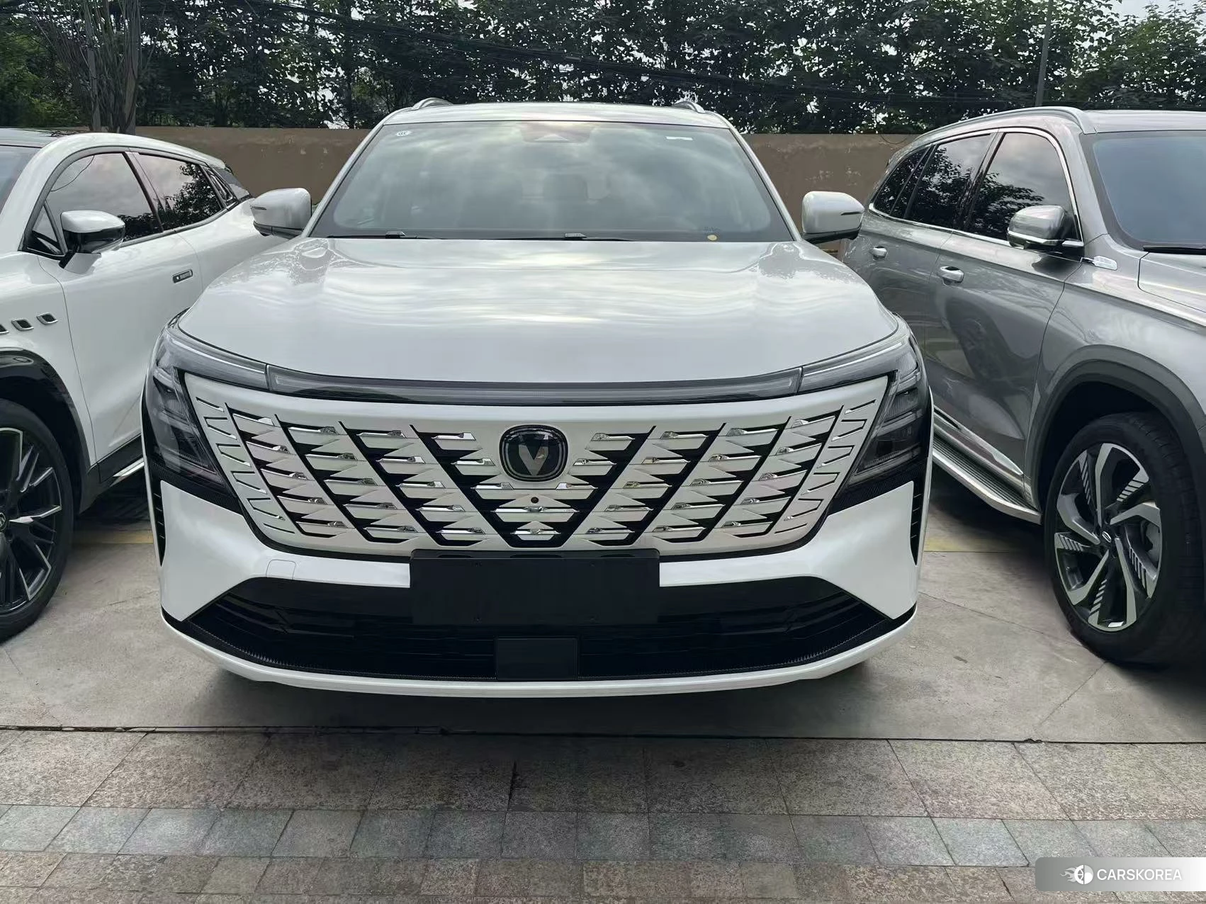 Chang'an CS75 PLUS 2024 Белый из Китая, фото 3