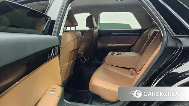 Hyundai Grandeur Hybrid (GN7) 2023 Черный из Кореи, фото 3