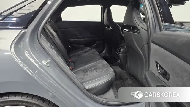 Hyundai The New Avante (CN7) 2024 Серый из Кореи, фото 3