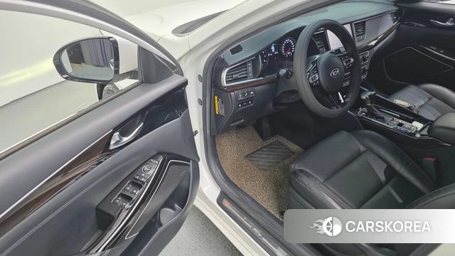 Kia Come New K7 2018 Белый из Кореи, фото 3