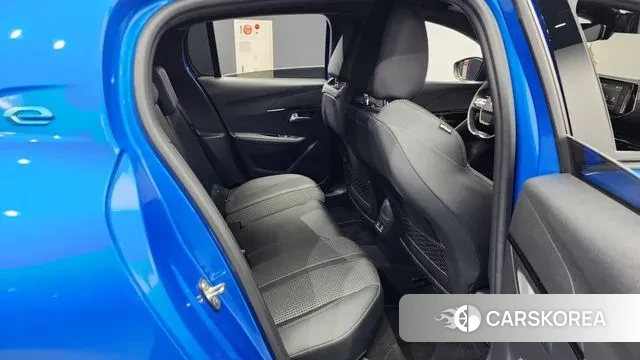 Peugeot e-208 second Generation 2022 Синий из Кореи, фото 3