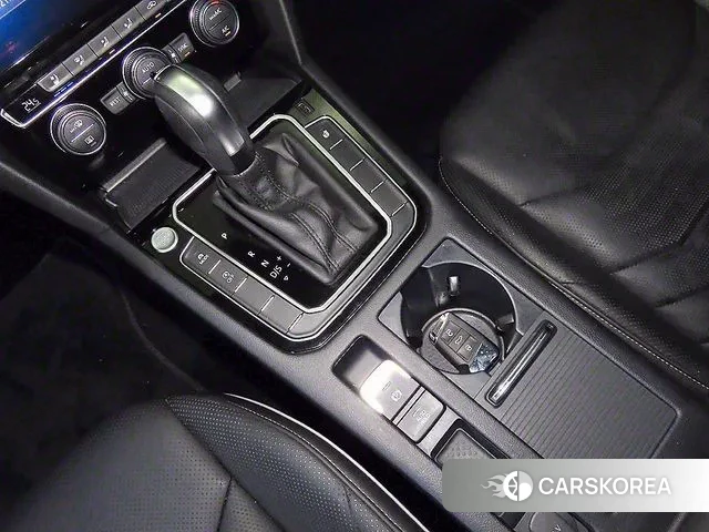 Volkswagen Arteon 2020 Белый из Кореи, фото 3