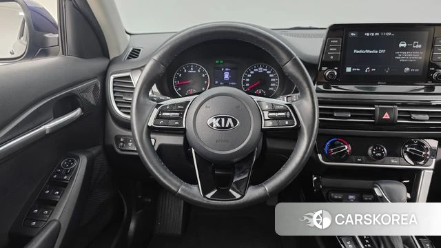 Kia Seltos 2020 Синий из Кореи, фото 3