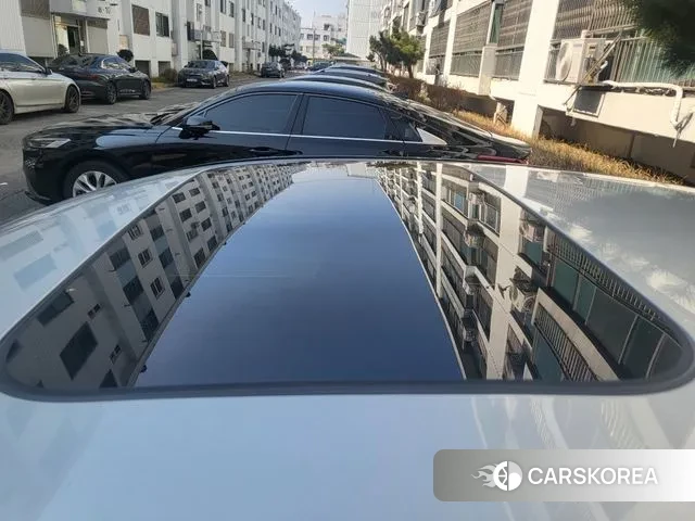 Mercedes-Benz E-Class W213 2018 Серебряный из Кореи, фото 3