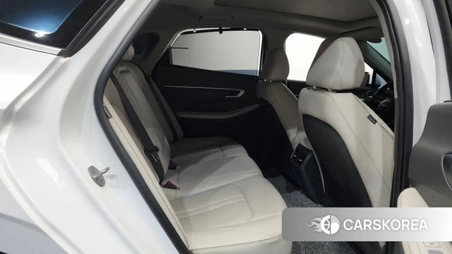 Hyundai Sonata D Edge (DN8) 2023 Белый из Кореи, фото 3
