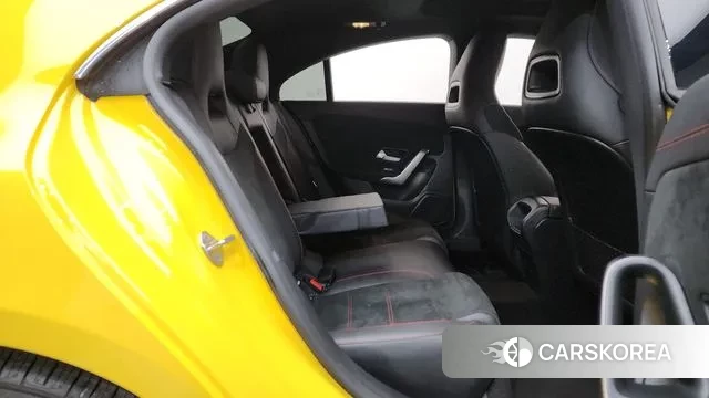 Mercedes-Benz CLA-Class C118 2022 Желтый из Кореи, фото 3