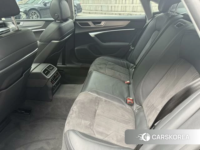 Audi A7L 2025 Черный из Китая, фото 3
