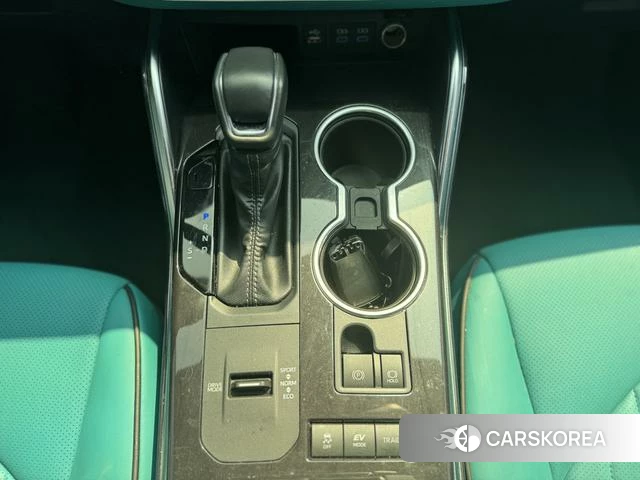 Toyota Crown Lufang 2023 Черный из Китая, фото 3