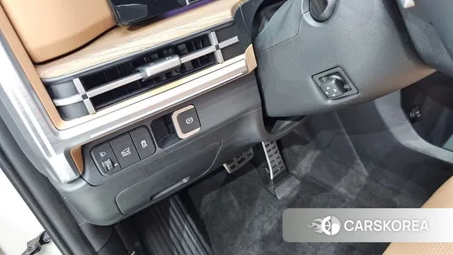 Hyundai Santa Fe (MX5) 2024 Жемчужный цвет из Кореи, фото 3