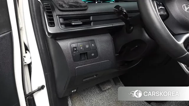 Hyundai Staria 2024 Белый из Кореи, фото 3