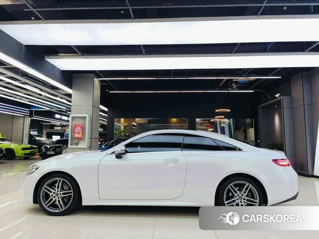 Mercedes-Benz E-class (imported) 2020 Белый из Китая, фото 3