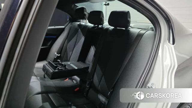 BMW 3 Series (F30) 2018 Белый из Кореи, фото 3