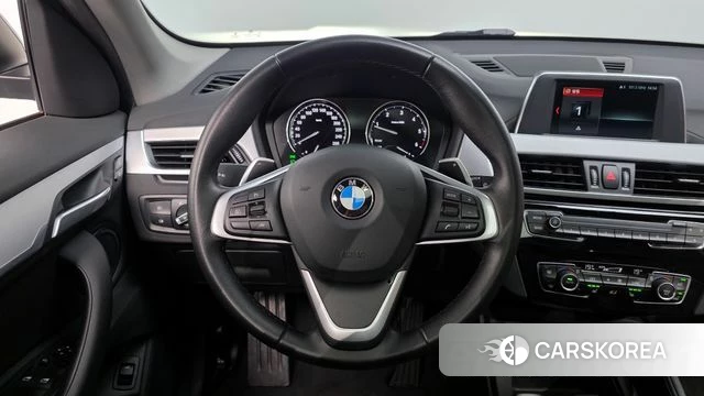 BMW X1 (F48) 2020 Черный из Кореи, фото 3