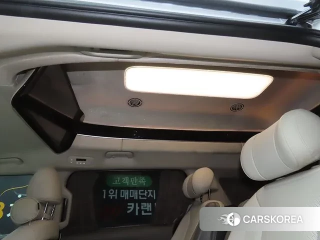 Kia The New Carnival 4th Generation 2024 Белый из Кореи, фото 3