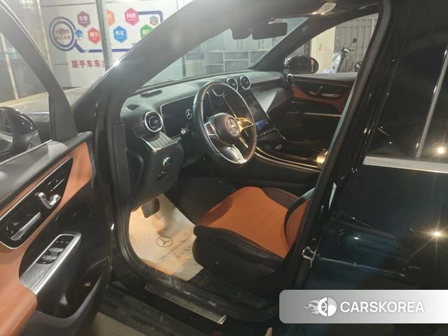 Mercedes-Benz GLC 2023 Черный из Китая, фото 3