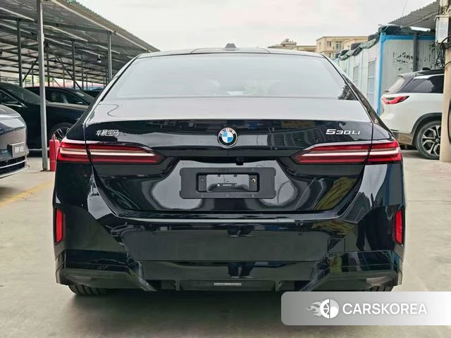BMW 5 series id 4182741 из Китая 3