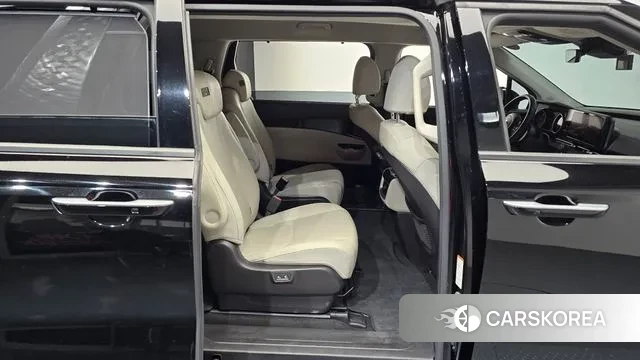 Kia Carnival 4th generation 2021 Черный из Кореи, фото 3