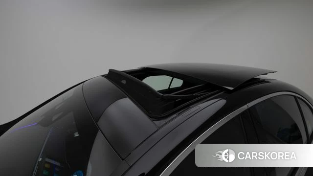 Mercedes-Benz E-Class W214 2025 Черный из Кореи, фото 3