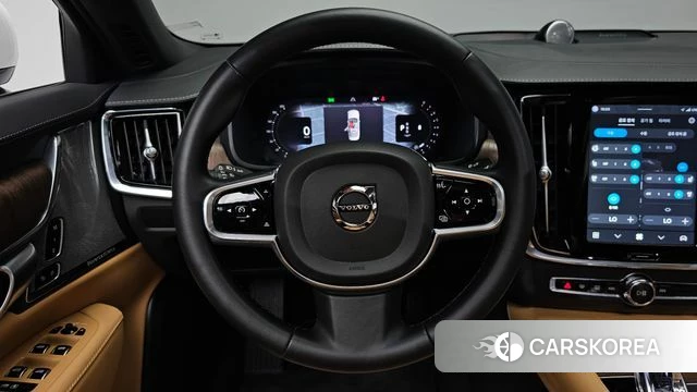 Volvo S90 2023 Белый из Кореи, фото 3