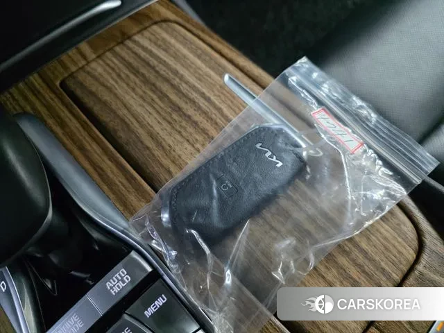 Kia The New K9 2nd generation 2023 Черный из Кореи, фото 3