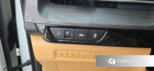 Kia Carnival 4th generation 2023 Белый из Кореи, фото 3