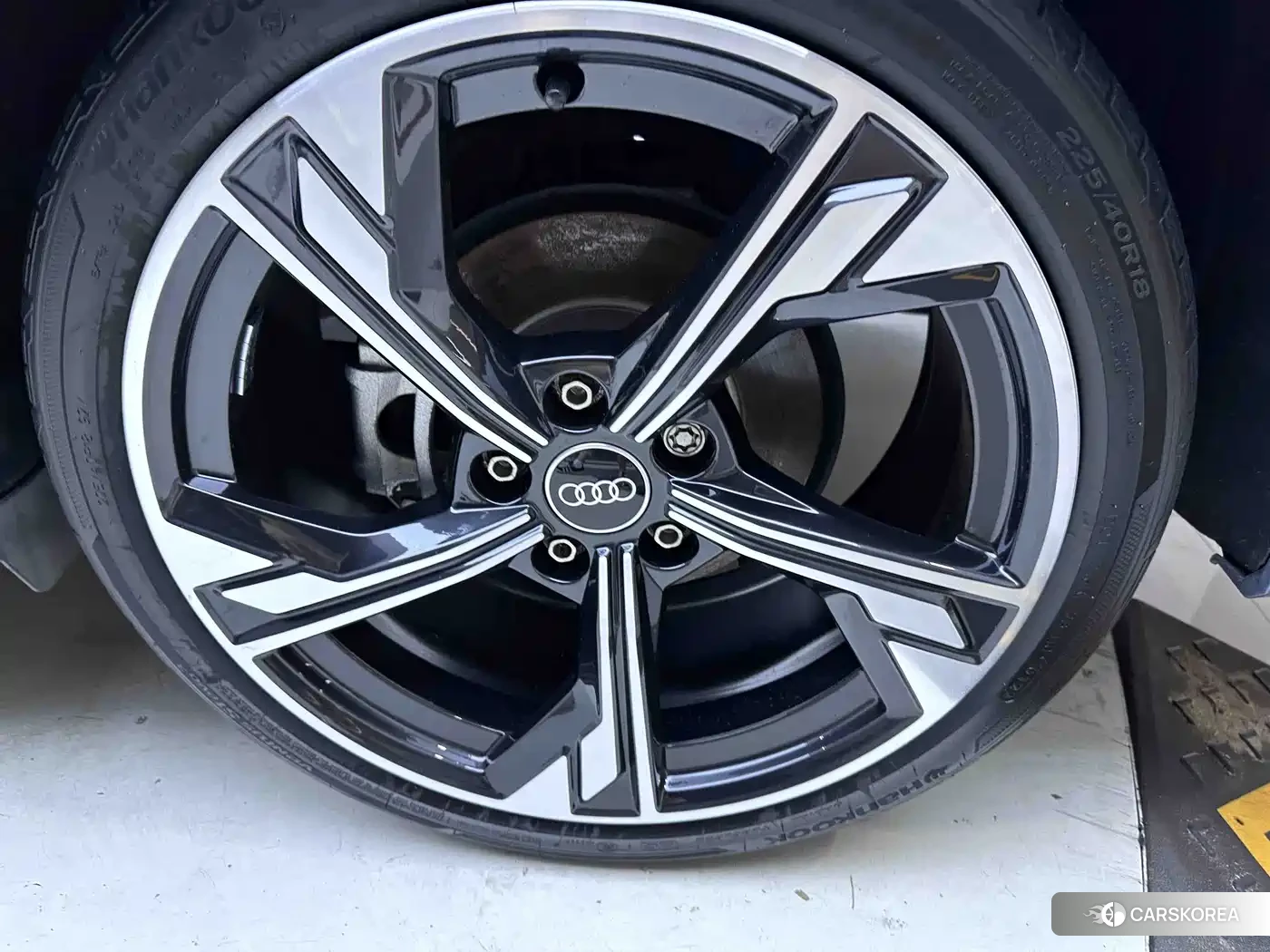 Audi A3 2022 Silver/gray из Китая, фото 3
