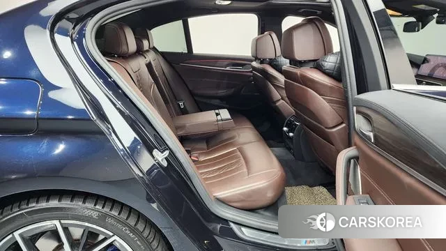 BMW 5 Series (G30) 2021 Черный из Кореи, фото 3